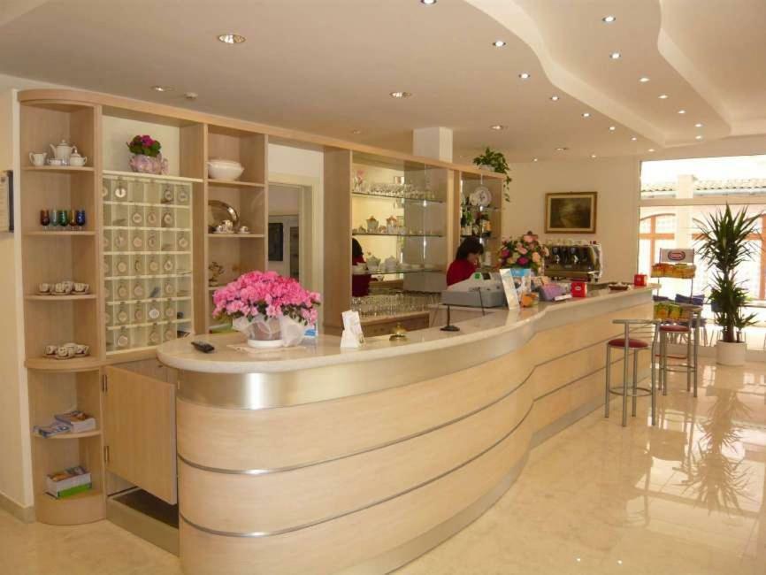 Hotel Calipso Llido Degli Estensi Ngoại thất bức ảnh