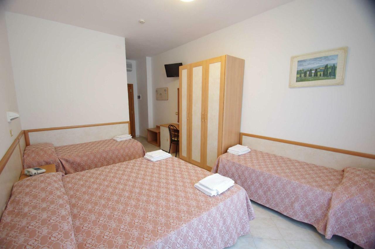 Hotel Calipso Llido Degli Estensi Ngoại thất bức ảnh